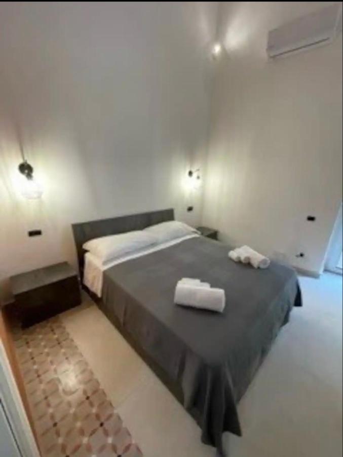 B&B Vittoria Nápoles Exterior foto